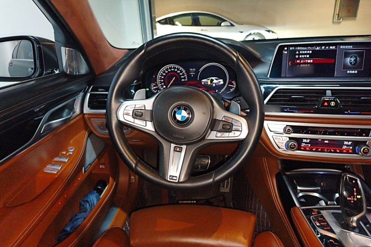 Used BMW 7 Series 2018 740Li xDrive Luxury Edition M Sport Package Steering Wheel