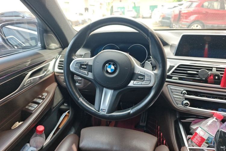Used BMW 7 Series 2018 730Li Luxury Edition M Sport Package Steering Wheel