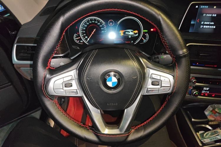 Used BMW 7 Series 2018 730Li Leading Model Excellence Package Steering Wheel