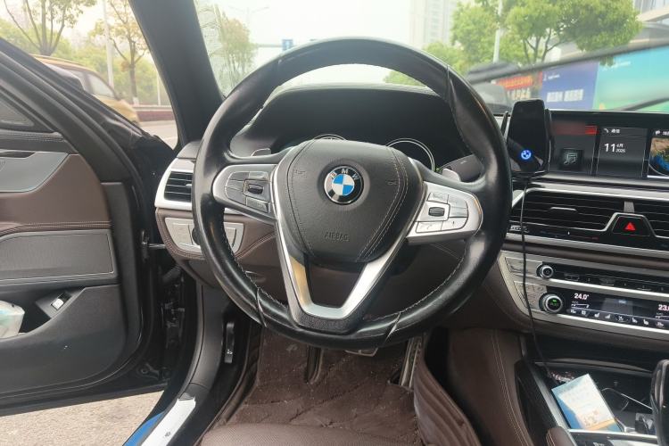 Used BMW 7 Series 2018 730Li Luxury Edition M Sport Package Steering Wheel