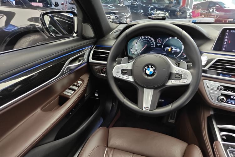 Used BMW 7 Series 2018 730Li Luxury Edition M Sport Package Steering Wheel