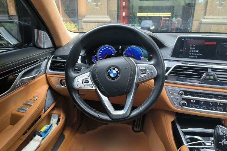 Used BMW 7 Series 2018 740Li xDrive Luxury Edition M Sport Package Steering Wheel