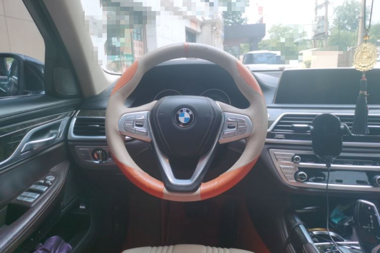 Used BMW 7 Series 2018 730Li Luxury Model Excellence Package Steering Wheel