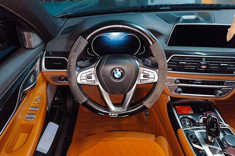 Used BMW 7 Series 2018 730Li Leading Model M Sport Package Steering Wheel