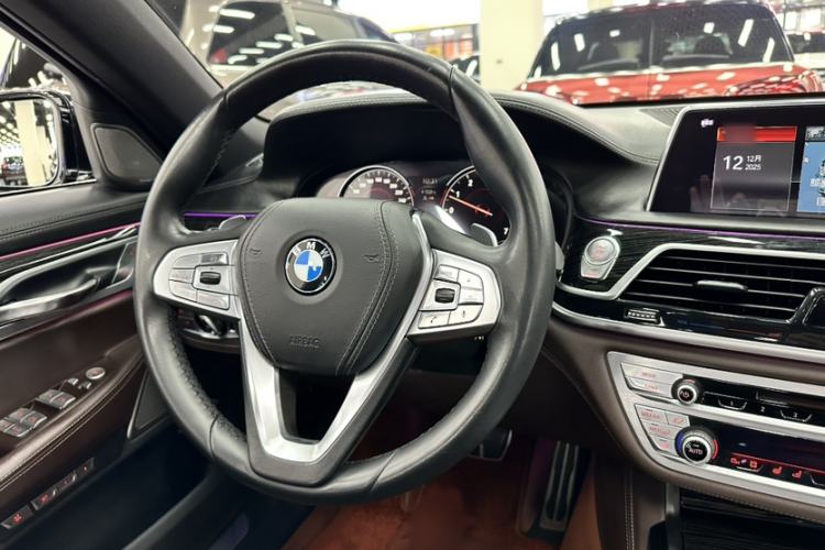 Used BMW 7 Series 2018 730Li Luxury Edition M Sport Package Steering Wheel