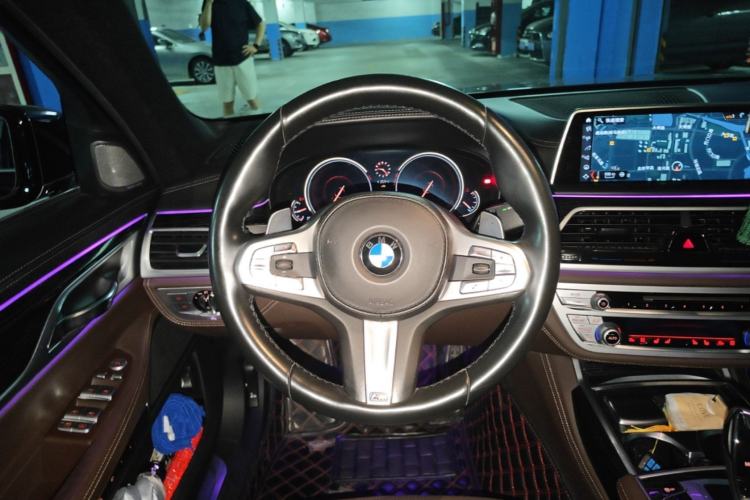 Used BMW 7 Series 2018 740Li M Sport Package Leading Model Steering Wheel