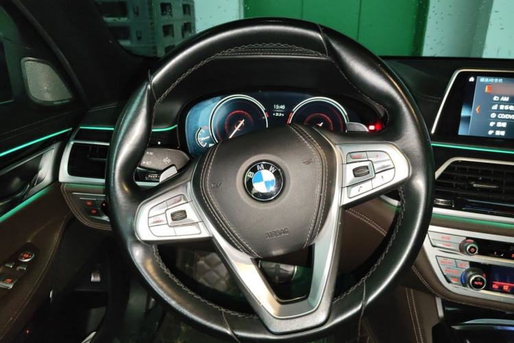 Used BMW 7 Series 2018 730Li Luxury Edition M Sport Package Steering Wheel