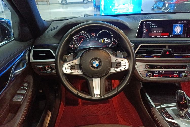 Used BMW 7 Series 2018 730Li Leading Model M Sport Package Steering Wheel
