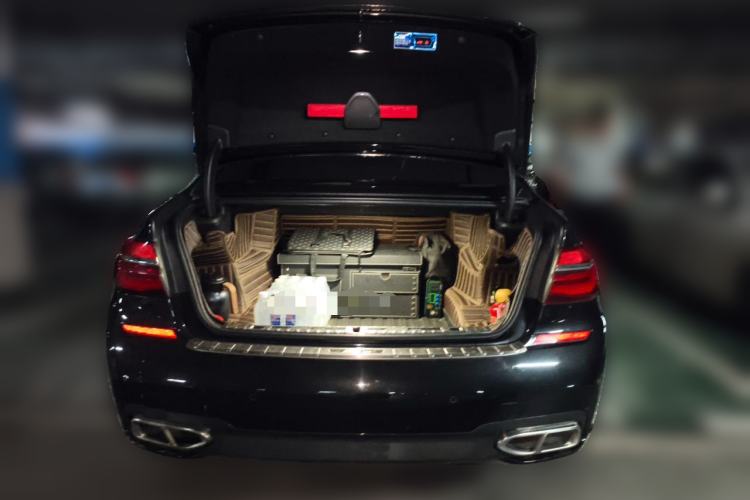 Used BMW 7 Series 2018 740Li M Sport Package Leading Model Trunk