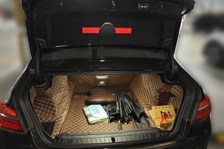 Used BMW 7 Series 2018 730Li Luxury Model Excellence Package Trunk