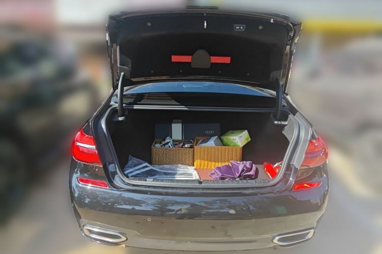 Used BMW 7 Series 2018 730Li Leading Model M Sport Package Trunk