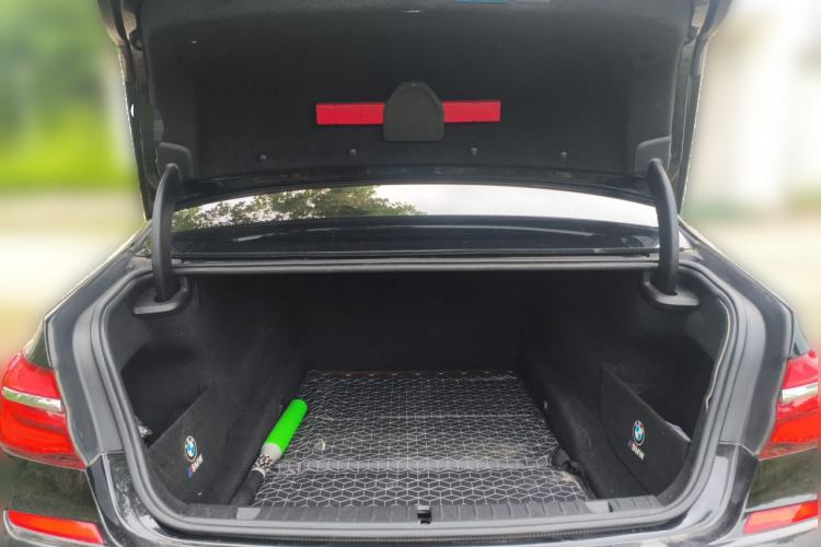 Used BMW 7 Series 2018 730Li Luxury Edition M Sport Package Trunk