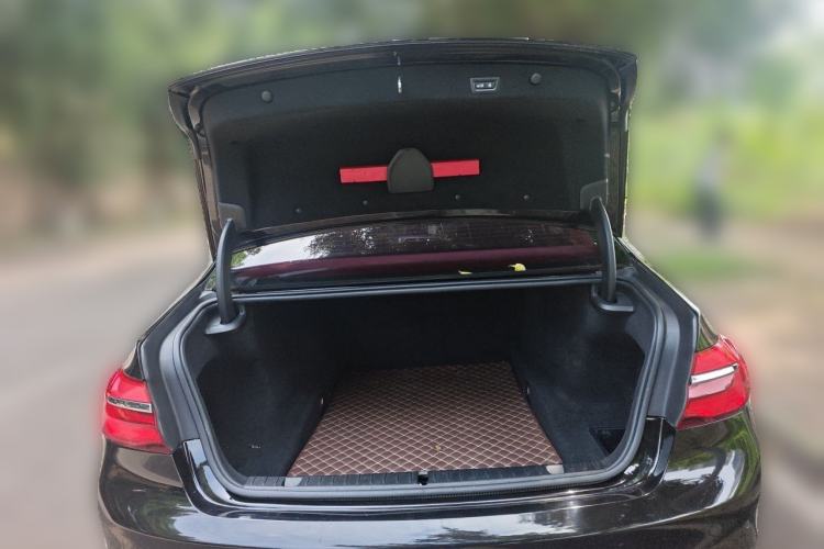 Used BMW 7 Series 2018 740Li xDrive Luxury Edition Excellence Package Trunk