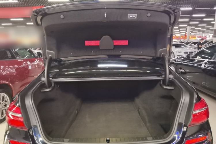 Used BMW 7 Series 2018 740Li M Sport Package Leading Model Trunk