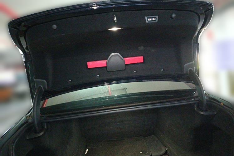 Used BMW 7 Series 2018 730Li Leading Model M Sport Package Trunk