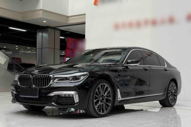 Used BMW 7 Series 2018 740Li M Sport Package Leading Model