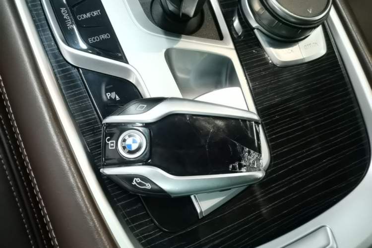 Used BMW 7 Series 2018 740Li M Sport Package Leading Model Vehicle Key