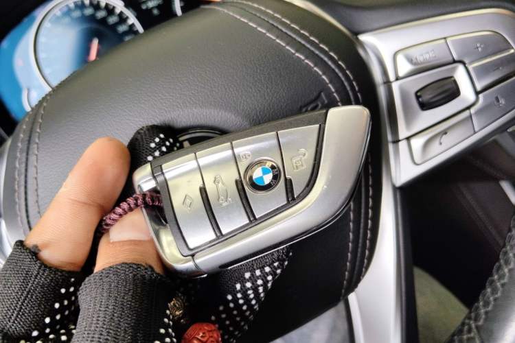 Used BMW 7 Series 2018 730Li Luxury Model Excellence Package Vehicle Key