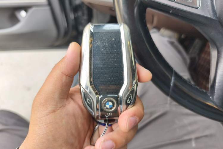 Used BMW 7 Series 2018 730Li Luxury Edition M Sport Package Vehicle Key