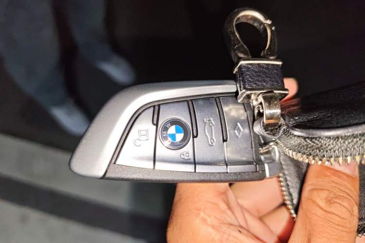 Used BMW 7 Series 2018 740Li Leading Model Excellence Package Vehicle Key