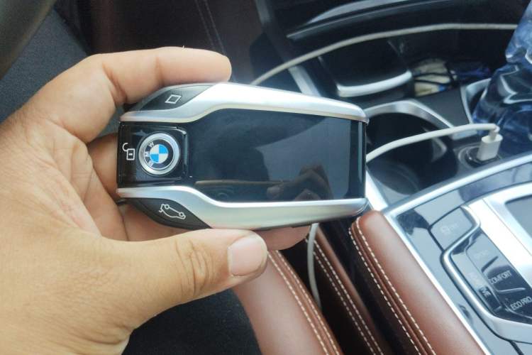 Used BMW 7 Series 2018 740Li xDrive Luxury Edition Excellence Package Vehicle Key