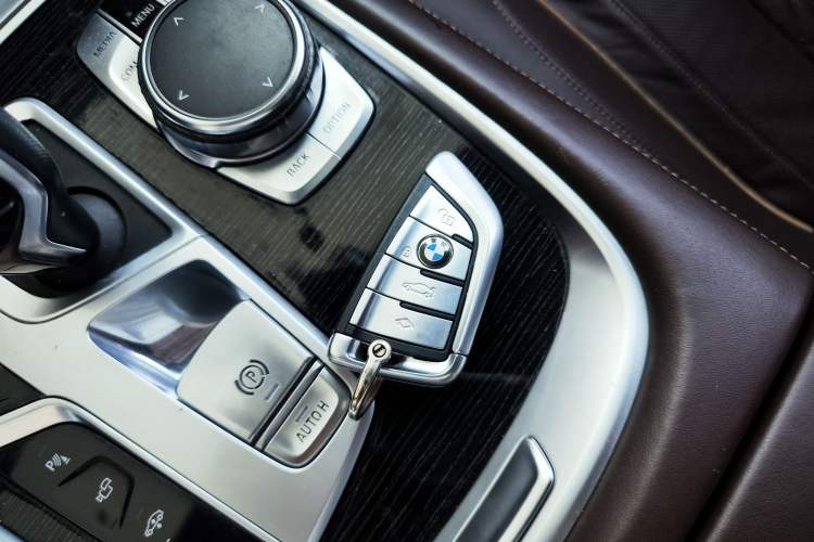 Used BMW 7 Series 2018 730Li Luxury Edition M Sport Package Vehicle Key