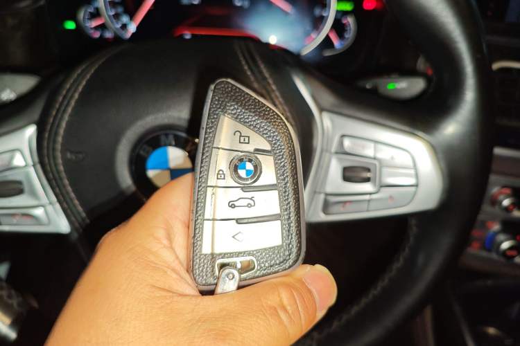 Used BMW 7 Series 2018 730Li Luxury Model Excellence Package Vehicle Key
