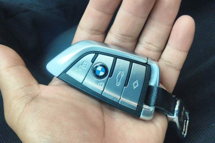 Used BMW 7 Series 2018 730Li Leading Model M Sport Package Vehicle Key