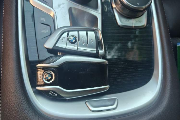 Used BMW 7 Series 2018 730Li Leading Model Excellence Package Vehicle Key