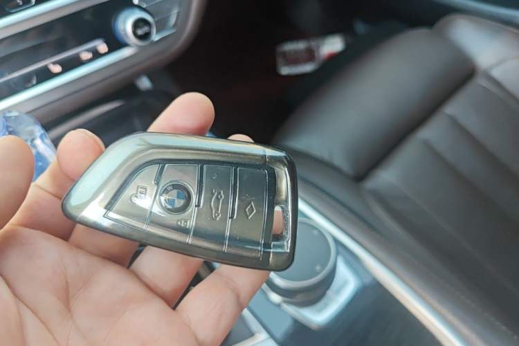 Used BMW 7 Series 2018 730Li Leading Model M Sport Package Vehicle Key