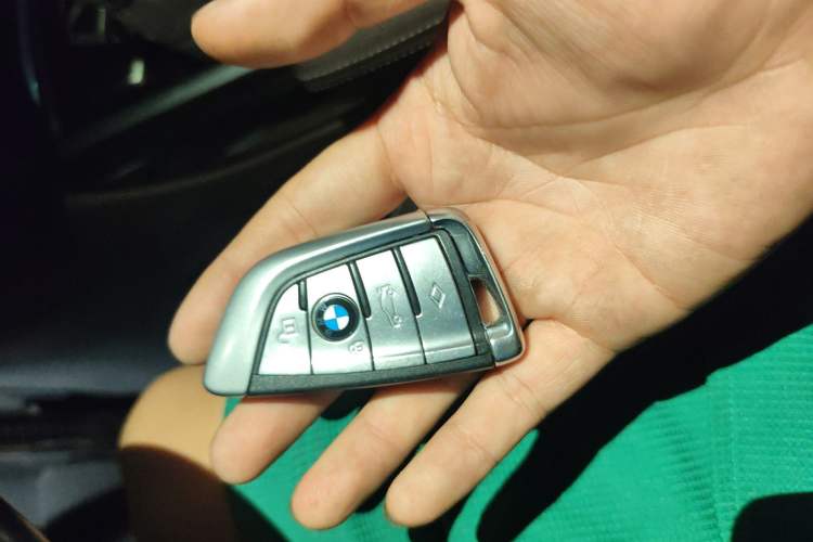 Used BMW 7 Series 2018 730Li Leading Model M Sport Package Vehicle Key