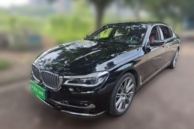 Ojetý BMW 7 Series 2018 740Li xDrive Luxury Edition Excellence Package