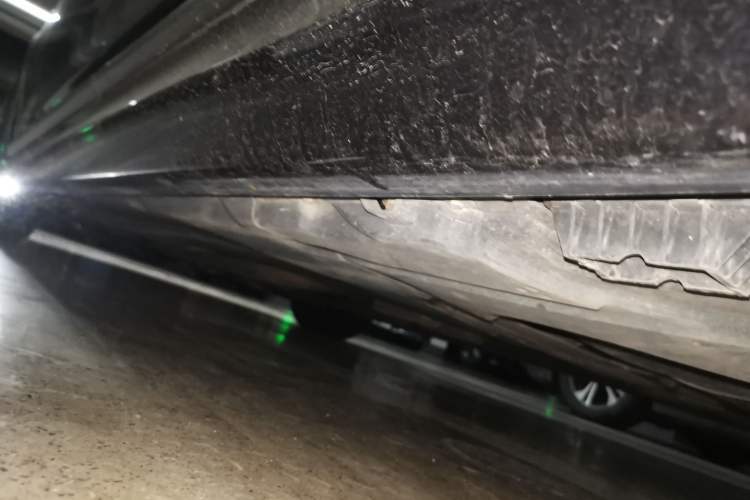 Used BMW 7 Series 2018 M760Li xDrive Chassis Rear Left