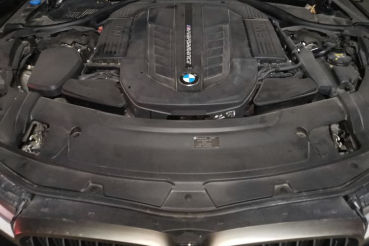 Used BMW 7 Series 2018 M760Li xDrive Engine Bay