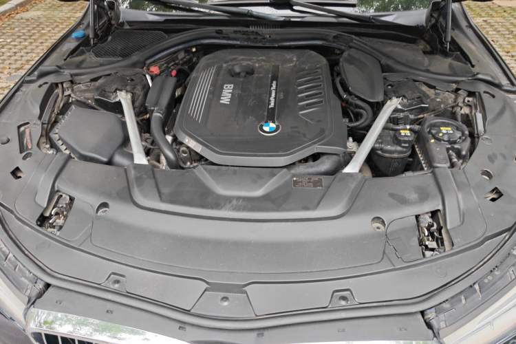 Used BMW 7 Series 2018 740Li xDrive Luxury Edition M Sport Package Engine Bay