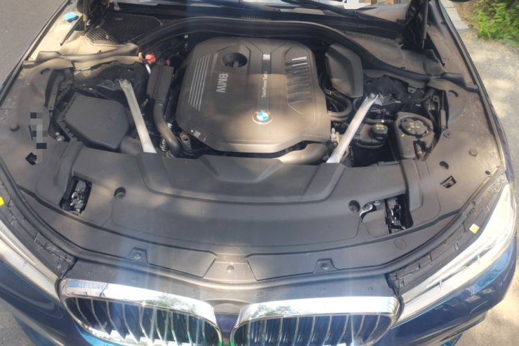 Used BMW 7 Series 2018 740Li xDrive Luxury Edition M Sport Package Engine Bay