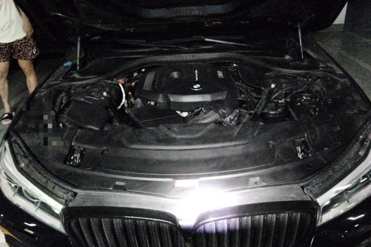 Used BMW 7 Series 2018 730Li Luxury Edition M Sport Package Engine Bay