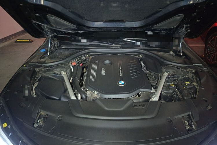 Used BMW 7 Series 2018 740Li xDrive Luxury Edition M Sport Package Engine Bay