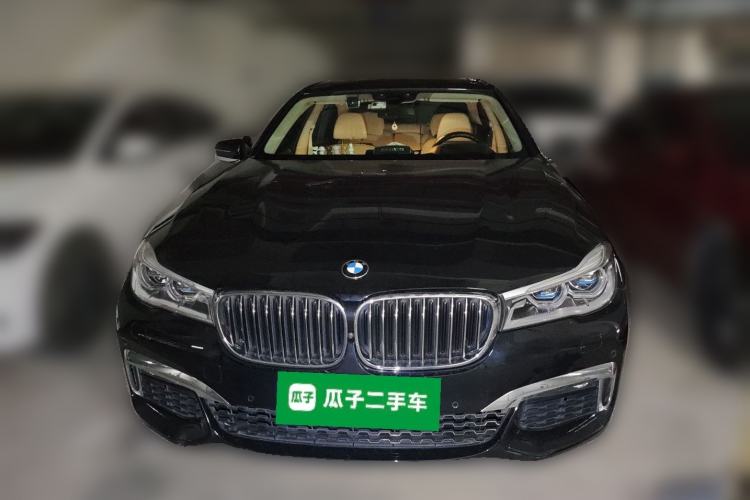 Used BMW 7 Series 2018 740Li M Sport Package Leading Model Exterior 1