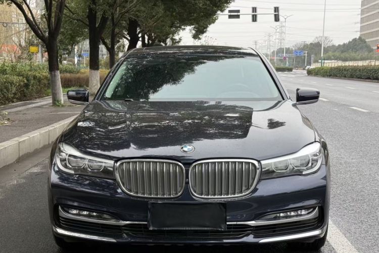 Used BMW 7 Series 2018 730Li Leading Model Excellence Package Exterior 1
