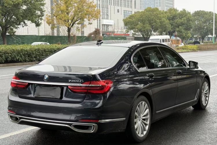 Used BMW 7 Series 2018 730Li Leading Model Excellence Package Exterior 5
