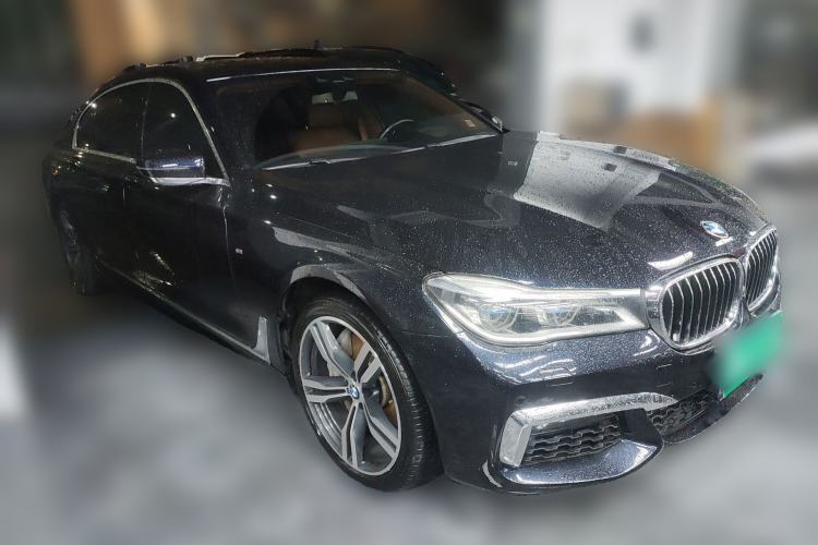 Used BMW 7 Series 2018 750Li xDrive M Sport Package Front Right 45 Deg