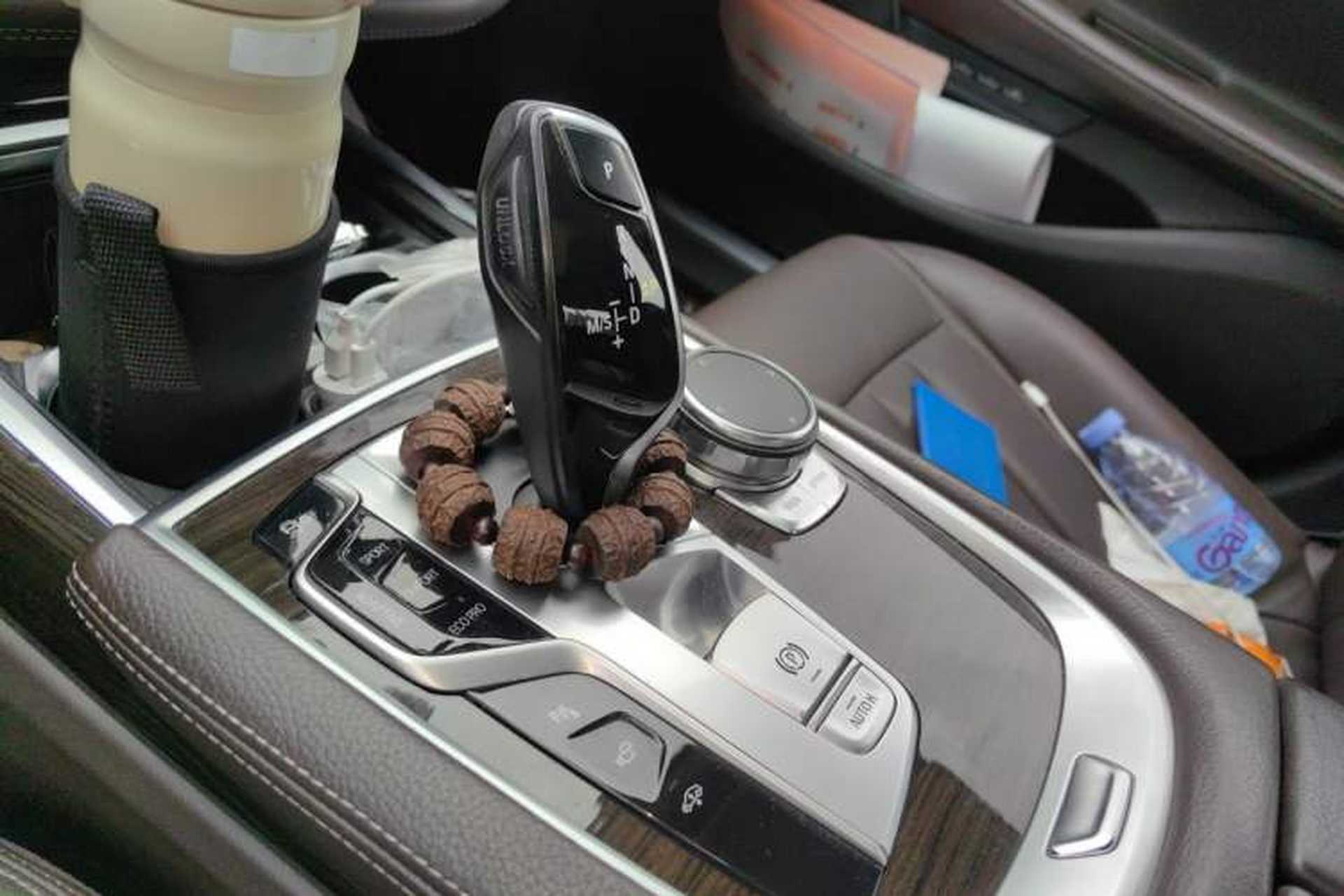Used BMW 7 Series 2018 730Li Leading Model Excellence Package Gear Lever