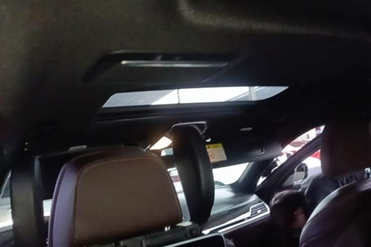 Used BMW 7 Series 2018 730Li Luxury Edition M Sport Package Headliner