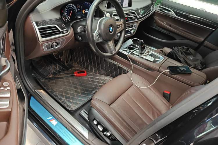 Used BMW 7 Series 2018 730Li Leading Model M Sport Package Left Front Seat