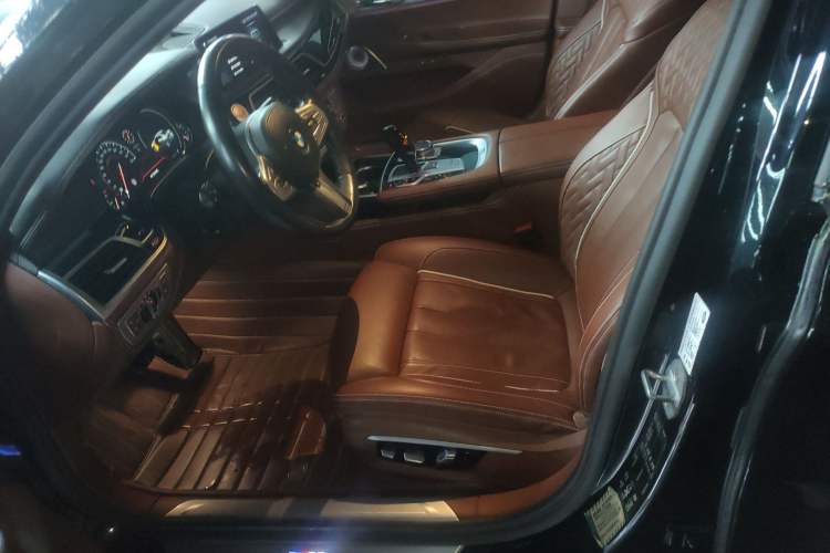 Used BMW 7 Series 2018 750Li xDrive M Sport Package Left Front Seat