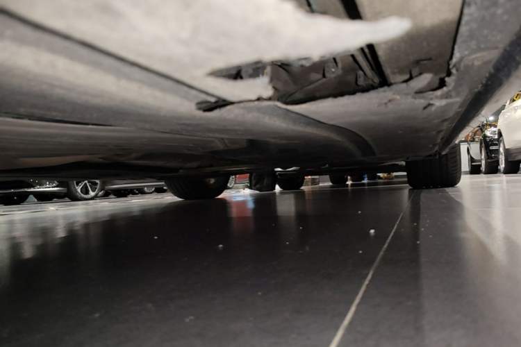 Used BMW 7 Series 2018 730Li Leading Model Excellence Package Left Side Sill