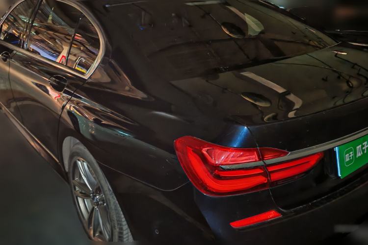Used BMW 7 Series 2018 730Li Luxury Edition M Sport Package Rear Left 45 Deg