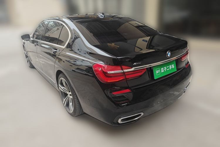 Used BMW 7 Series 2018 740Li xDrive Luxury Edition M Sport Package Rear Left 45 Deg