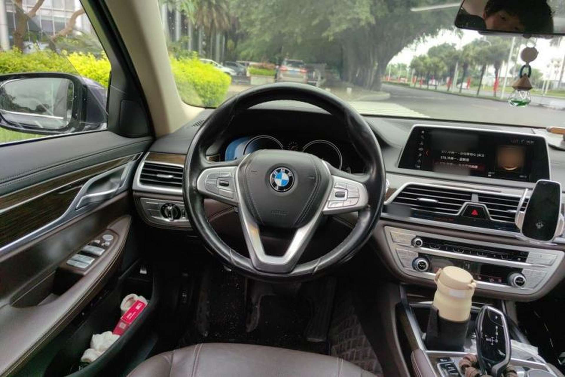 Used BMW 7 Series 2018 730Li Leading Model Excellence Package Steering Wheel